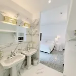 Eveline 2 - Piscina Privata O Jacuzzi Σαν Ρέμο