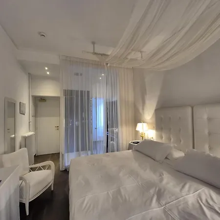 Hotel Eveline 2 - Piscina Privata O Jacuzzi Sanremo