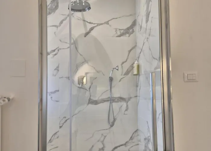 Eveline 2 - Piscina Privata O Jacuzzi Hotel