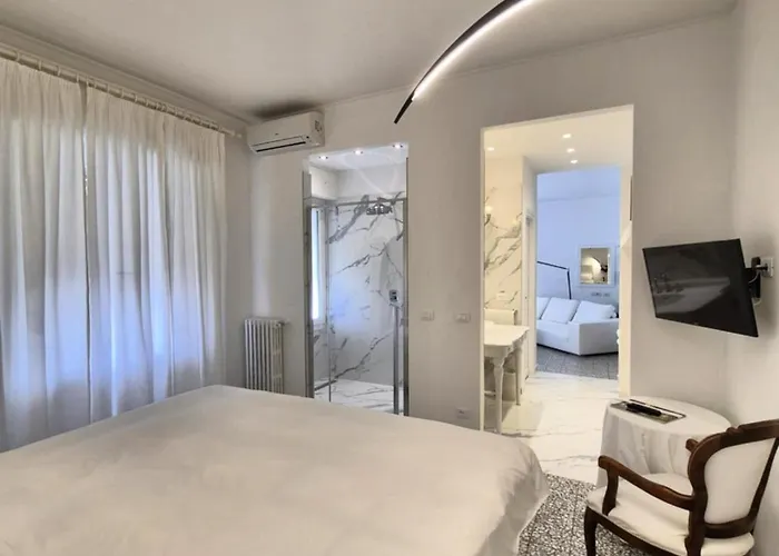 Eveline 2 - Piscina Privata O Jacuzzi Hotel Sanremo