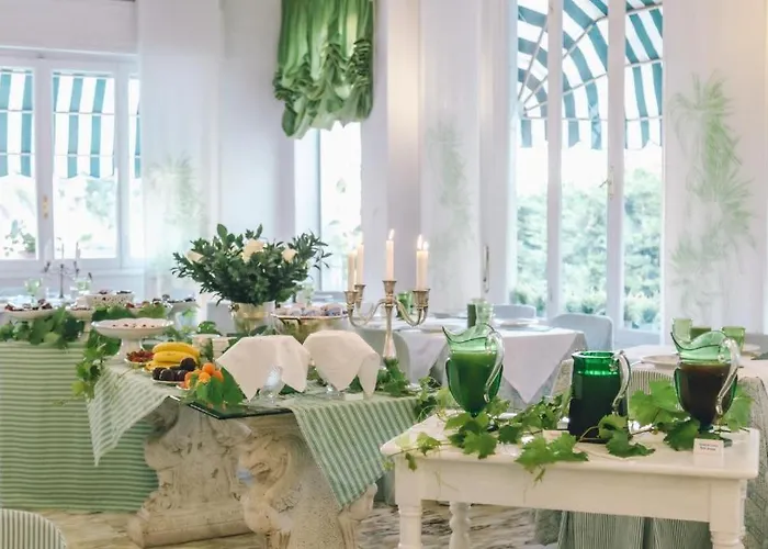 Eveline 2 - Piscina Privata O Jacuzzi Hotel