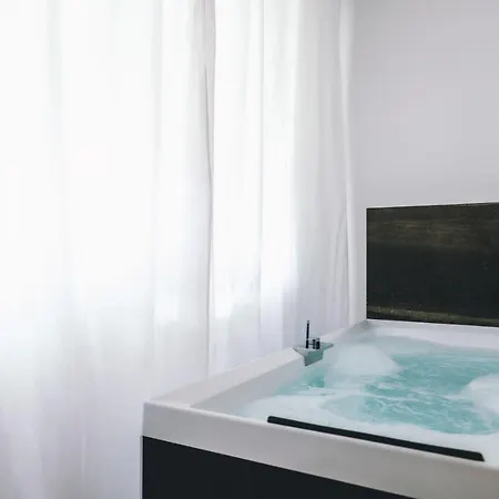 Hotel Eveline 2 - Piscina Privata O Jacuzzi