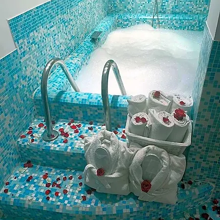Eveline 2 - Piscina Privata O Jacuzzi 4* Sanremo