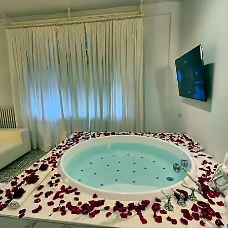Eveline 2 - Piscina Privata O Jacuzzi 4* Sanremo